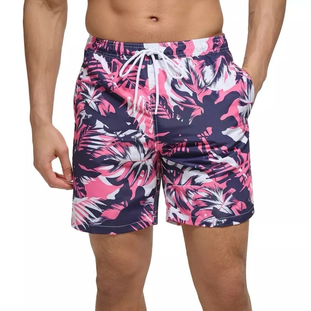 Calvin Klein Men M Pink Quick Dry UPF 50 Island Camo Elastic Waist Swim Trunks
